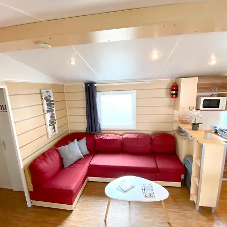 Bungalow De 3 Chambres A Jean De Monts Avec Piscine Partagee Et Jardin Amenage Casa vacanze *