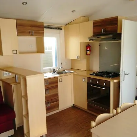 Bungalow De 3 Chambres A Jean De Monts Avec Piscine Partagee Et Jardin Amenage Casa vacanze *